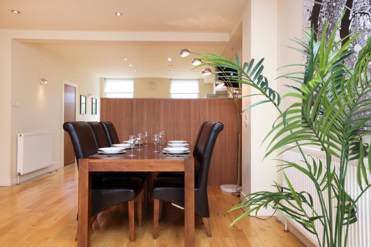 Appartamento Joivy Spacious 2 Bed,2 Bath Flat, Free Parking And Rooftop Terrace